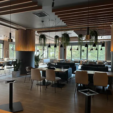 305 Zlatni Javor Lägenhet *